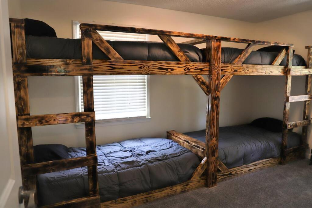 3 Bedroom Vacation Home Next To Silver Dollar City Брэнсон Экстерьер фото